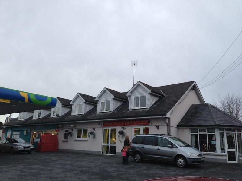 Ryehill B&B 恩尼斯 外观 照片